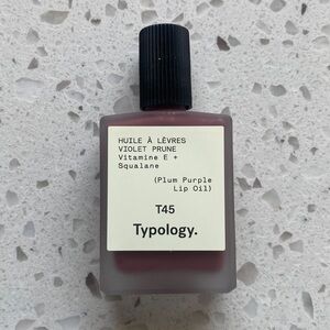 Typology Lip Oil